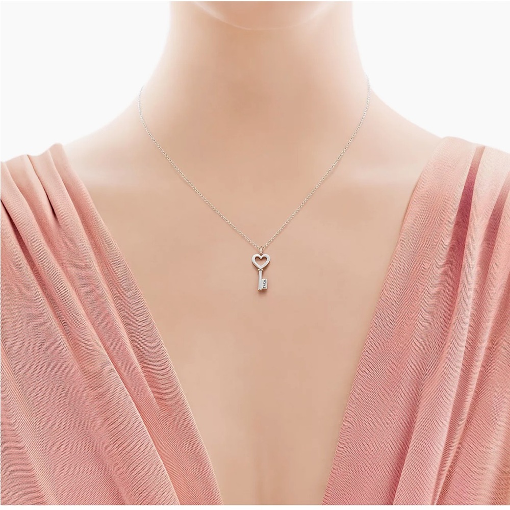 Tiffany&Co Key Heart Pendant